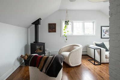 Medoc Swivel Chair - image 12 of 14