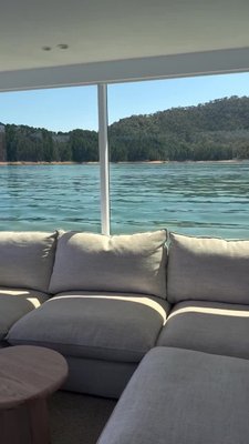 Our Sorrento sofa has made its way into some stunning interiors, but this houseboat setup has us obsessed 😍 You have to check out @ourcoolhouseboat, get your sea legs, and prepare to live vicariously 🌊

The adored Sorrento range is currently 25% off in the final days of Absolutely Everything on Sale, plus get Free Local Delivery⚡