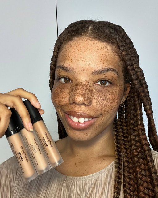 BAREPRO® 16HR All Over Skin-Perfecting Matte Concealer Mineral SPF 25