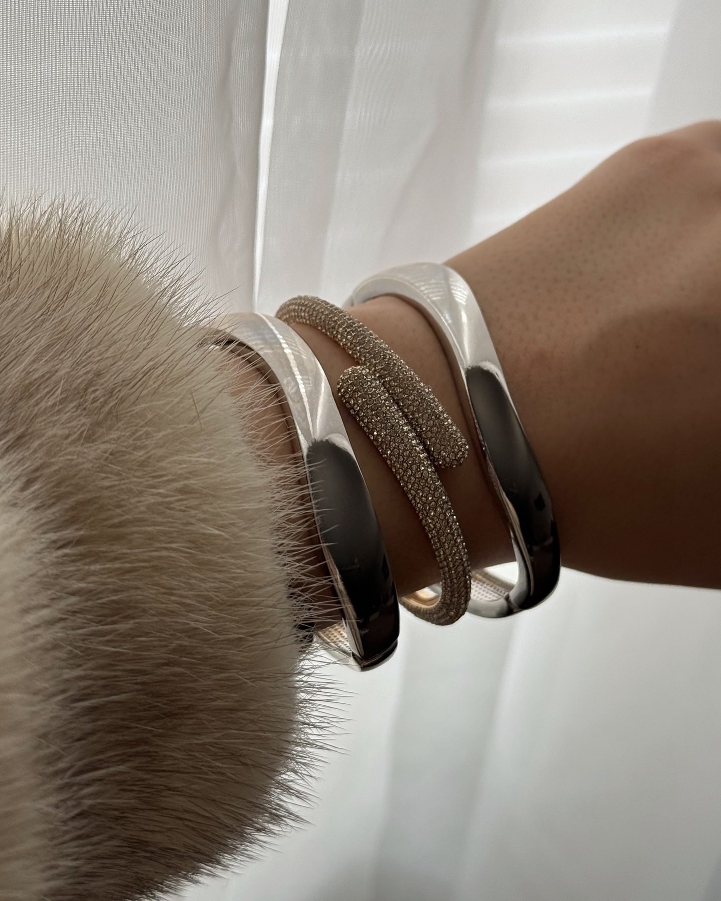 Natalia Wavy Hinge Bangle Set - Silver – 2 silver wave bangles