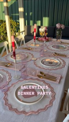Celebrate all the love that comes with friendship 💐 @Sarah_Kennedy19 (TikTok) has the perfect plan for Galentine’s from cute décor to delicious food ❤️ Need more inspo? Check out our Valentine's Day Gift Guide at the link in our bio ✨
