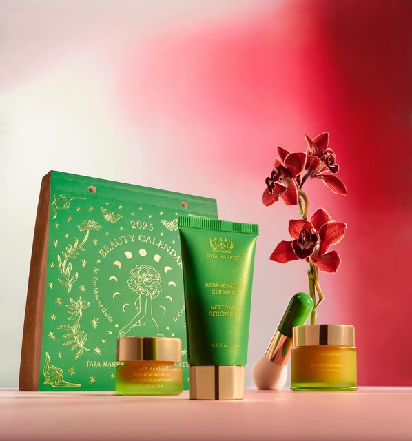 Gifts for Every Valentine 💕 Find the perfect gifts to express your love (or treat yourself!) with our curated guide.

Your Galentine 💋 Celebrate friendship with thoughtful gifts that pamper and delight.
Date Night 💋Set the mood with our top picks for radiant, irresistible skin.
Treat Yourself 💋 Enjoy some “me-time” with essentials crafted to rejuvenate your skin and soul.