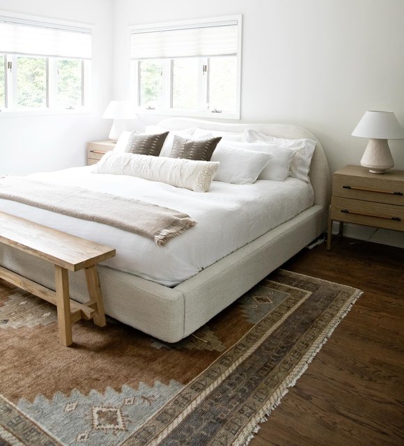Kate Hand-Knotted Wool Rug 8' x 10'