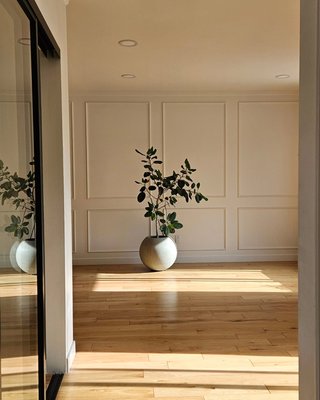 Sphere Small White Indoor/Outdoor Planter 20" - image 6 of 10