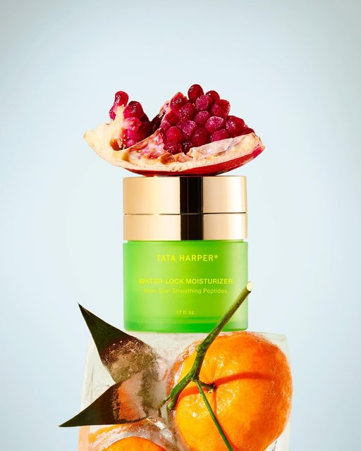 Take a peek at what’s inside Water-Lock Moisturizer. 💦

Pomegranate hydrospheres and orange blossom peptides work in harmony to deeply hydrate and strengthen the skin barrier—leaving your complexion plump, smooth, and perfectly prepped for makeup.

Learn more about Water-Lock Moisturizer through the link in bio.