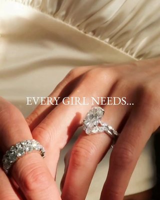 When they say “the basics,” this is what they mean.

Drop a 💎 if your jewelry collection needs a little upgrade.