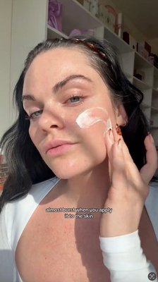 Feel good about what goes on your skin. 🧡 Our bestsellers Extreme Length Mascara + Lash Primer and Hydrogel Cream deliver clean, trusted performance you can see and feel.

📹 | @kristynhoffman