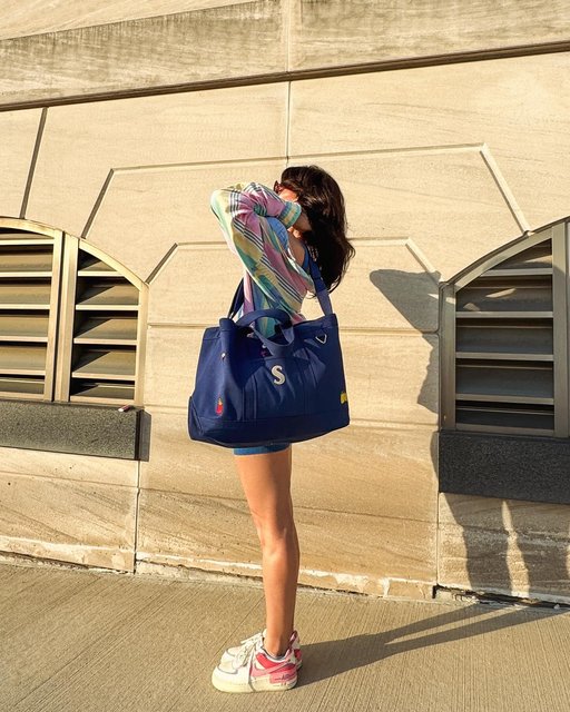 Custom Icon Tote
