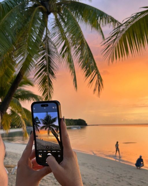 How your email finds us. 🌊🌴🍹 BTS at our shoot in Fiji #MyCottonOn