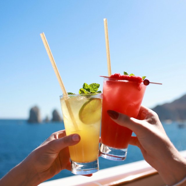 It's cheers o'clock somewhere 😎 #CruiseNorwegian