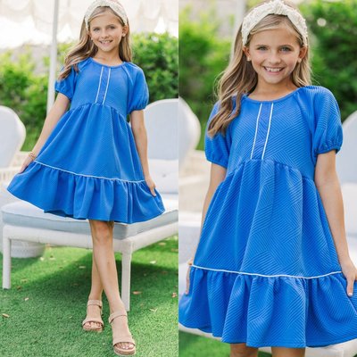 A little texture, a lot of charm! Perfect for family photos, brunch, or just feeling fancy on a Tuesday! 💫💙

$42 >> Girls: The Marleigh Blue Textured Dress 

#girlsdresses #tweenclothes #tweenfashionista #southernboutique #momsoftweens #southernmoms #familyphotooutfits #MintGirlsStyle #MintGirls