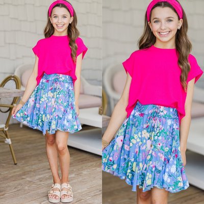 Bright, bold, and oh-so-fun! This mix-and-match look is ready for all her summer playdates! 💖🌸

$28 >> Girls: The Dina Fuchsia Pink Ribbed Top 
$38 >> Girls: Look Your Way Blue Floral Ruffled Skort 

#tweenfashion #cutetweenoutfits #girlsboutiqueclothing #southernmom #momsofgirls #girlmomstyle #MintGirls #ShopTheMintGirls