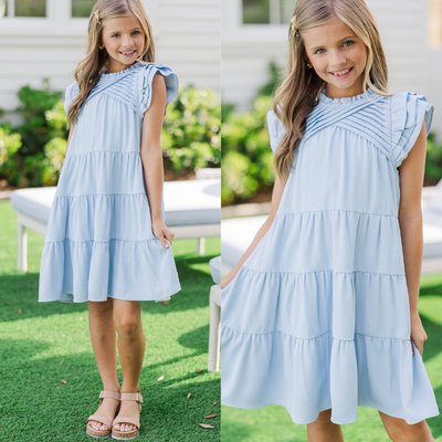 Delicate ruffles, major charm! She’ll twirl through weddings and spring socials in this darling dress! 🌼💫

$38 >> Girls: All About You Light Blue Ruffled Dress 

#tweenclothes #tweenfashionista #southernboutique #momsoftweens #southernmoms #familyphotooutfits #MintGirlsStyle #MintGirls