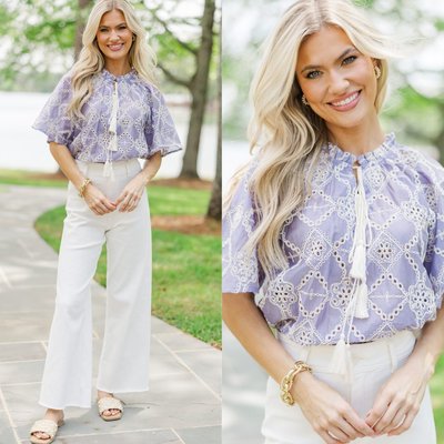 Delicate embroidery meets soft lavender in this sweet puff sleeve blouse—perfect for brunch or the office!

>> Talk It Through Lavender Embroidered Blouse

#shopthemint #boutique #onlineshopping #styledaily #getthelook #everydayfashion