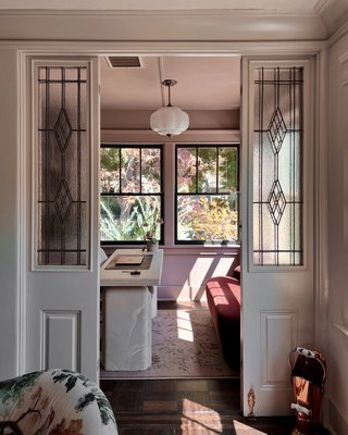 Remoli 68" Swirled Cream Resin Desk - image 9 of 10