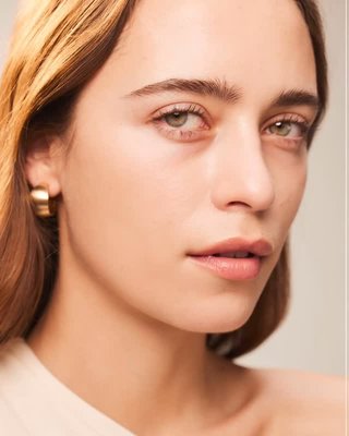 It’s time to break up with your under eye concealer. 

With 100% saying they instantly showed brighter eyes, NEW Brightening Eye Gel is clinically proven to immediately brighten the look of dark circles and depuff under eye bags.

Experience it for yourself now. #BrightEyesAnytime

*Based on expert grading from clinical study of 35 women, after one use.