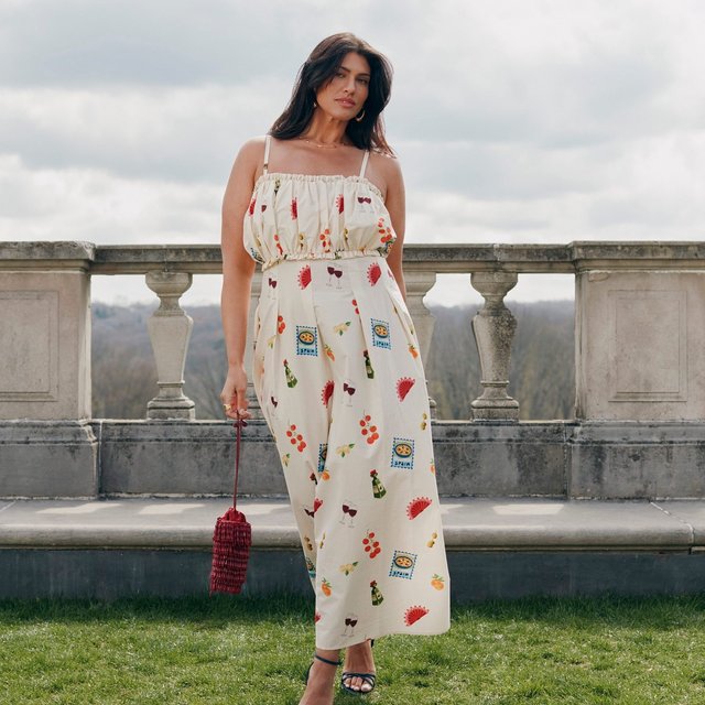 Summery silhouettes for your next sweet escape. 🍓