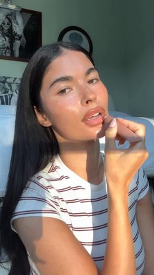 @aishapotter is skipping mascara but not the glow with this fresh-faced slay 💕 Check out the details for her no mascara makeup below + enjoy 20% of her lineup with the code BEAUTY20 at checkout during The Summer Beauty Sale, May 21st - May 24th *exclusions apply* 

THE DETAILS
✨ @kosas DreamBeam Comfy Smooth Sunscreen Broad Spectrum SPF 40
✨ @kosas Revealer Super Creamy + Brightening Concealer with Caffeine and Hyaluronic Acid
✨ @benefitcosmetics Liquid Lip Blush & Cheek Tint
✨ @tower28beauty OneLiner Multi-Liner
✨ @summerfridays Lip Butter Balm