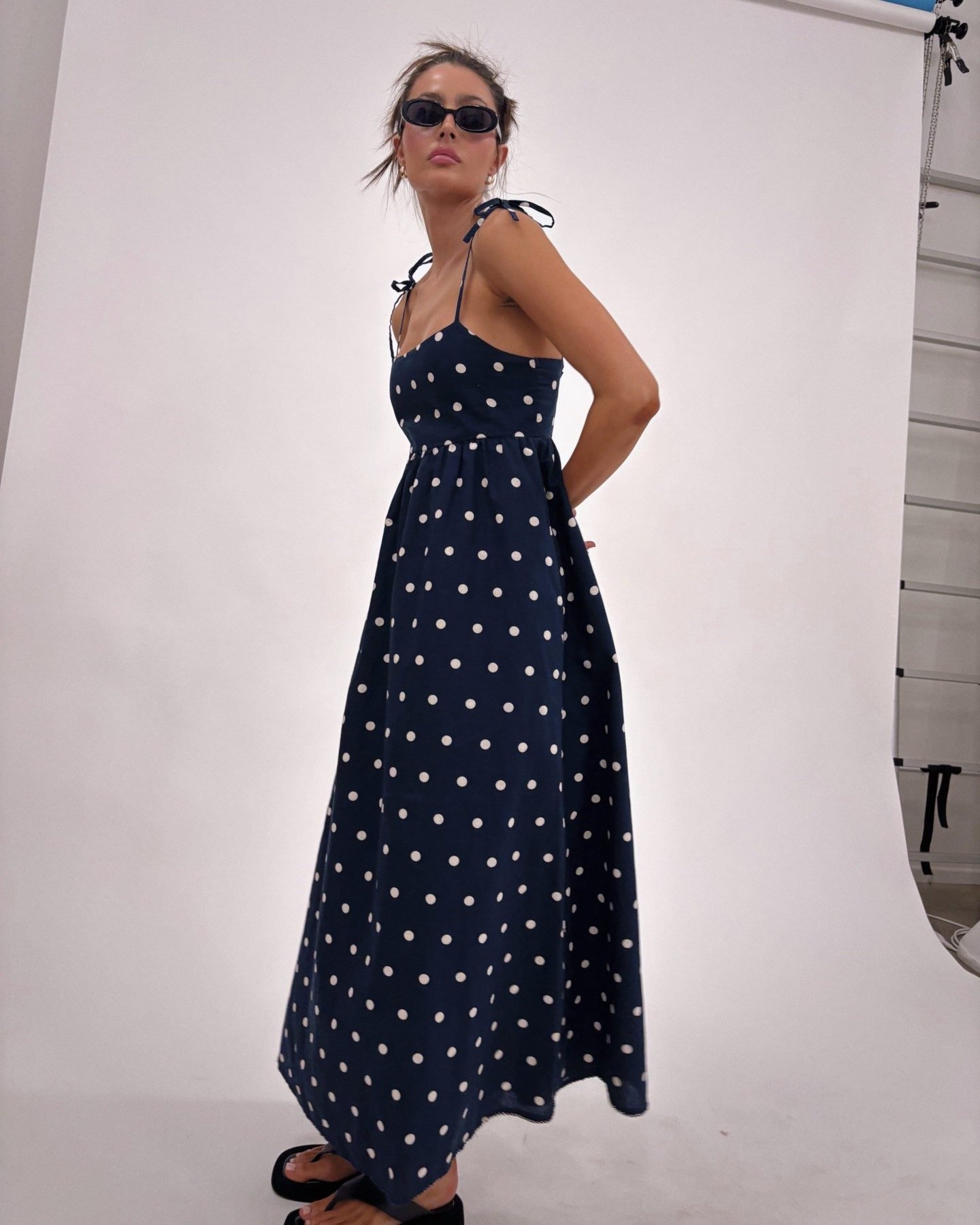 最終値下VALLAN Dot PatternCotton Flare Dress Beach Riot | Valory Dress Navy Polka Dot Linen | Linen Maxi Dress