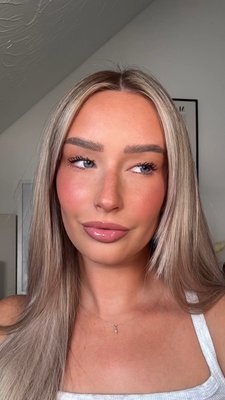 From glowy cheeks to juicy lips — this full face of @tower28beauty is our way of continuing to celebrate AAPI-founded beauty brands ✨😍 See the details for @emdepauw's full glam below + shop more AAPI-founded brands at the link in bio 

THE DETAILS
✨ SunnyDays Tinted SPF
✨ Swipe Serum Concealer
✨ Sculptino Soft Contour Cream
✨ Getset Blur + Set Pressed Powder
✨ Getset Blur + Set Matte Powder Blush
✨ OneLiner Multi-Liner
✨ MakeWaves Mascara
✨ ShineOn Milky Lip Jelly
✨ SOS Daily Rescue Facial Spray with Hypochlorous Acid