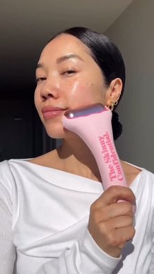 The key to hot girl summer glam is this @theskinnyconfidential's 2 step routine 🫧💕 @lazygirlglam uses the Hot Mess Ice Roller + Caffeinated Sunscreen SPF 40 to start her day and feel refresh 👏 Shop this duo at the link in bio now
