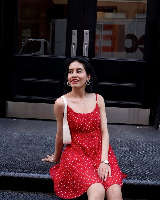 Dress code ❤️

Dress from francescas 
Bag from charleskeithofficial 

#imwithcharleskeith 
#MainCharacterEnergy 
#RedDressDiaries 
#SoftPowerMoves 
#unbotheredandthriving