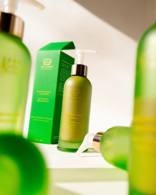 Happy World Environment Day! 🌱

Our love for the planet is woven into every step of our process, from farm-grown botanicals to eco-conscious packaging. Plus, our signature green glass bottles aren’t just recyclable, they’re reusable!

Repurpose them as propagation vessels and let your skincare ritual bloom into a celebration of sustainability.

Learn more about our commitment to the planet through the link in bio.