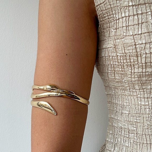 Egret Arm Cuff