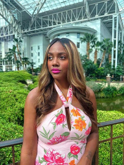 🌸🌴
.
.
.
.
#dressup #whatiwore #wiwt #dress #pink #summer #vacation #bloggerstyle #inspo #tropical #resort #bloggerfashion #nashville #nashvilleinfluencer #nashvilleblogger #instagood #instafashion #instablogger #pretty #flowers #styleblogger #styleaddict