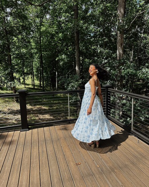 I love this dress francescas 🤩