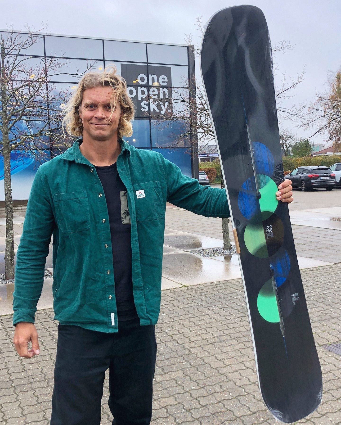 Men's Burton Custom Camber Snowboard | All Mountain | Burton
