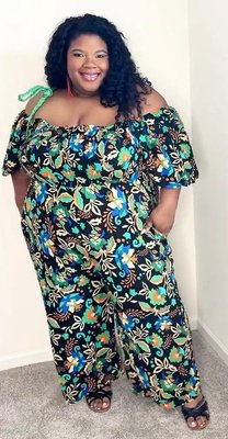 @xoxoijoelle is our style muse, rocking all the favorites! From the playful Annabelle Print Jumpsuit to the flowy Unwind Tiers Dress and the stunning Mia Maxi Dress, she’s here to remind us that fresh looks are just a heartbeat away!