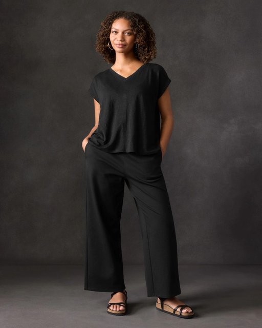 The Foundation Edit: Leah Thomas | EILEEN FISHER