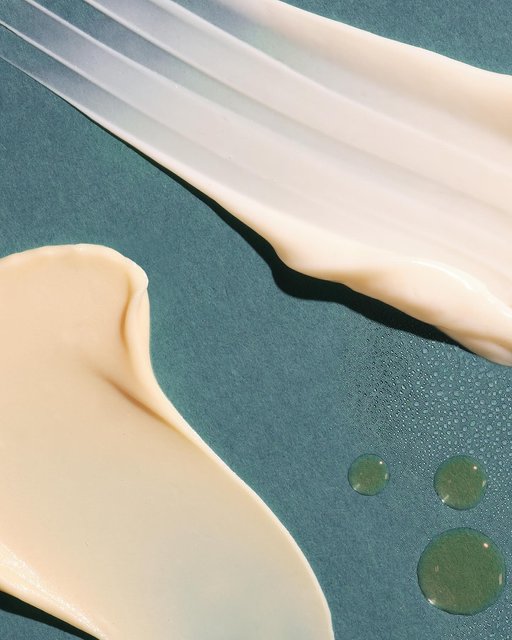 The secret to dewy, radiant skin is a healthy skin barrier. ✨ Achieve nourished and glowing skin with our dew-inducing essentials—because good skin care isn’t just about the outside, it’s about the foundation you build underneath.

Discover our hydrating essentials at TataHarperSkincare.com.