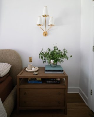 Keane 31.5" Black Solid Wood Charging Nightstand, Set of 2 - image 8 of 12