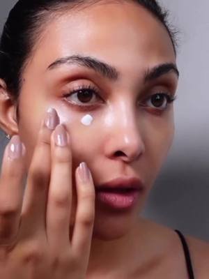 Soothe & Smooth Hyaluronic Brightening Eye Cream | MZ SKIN