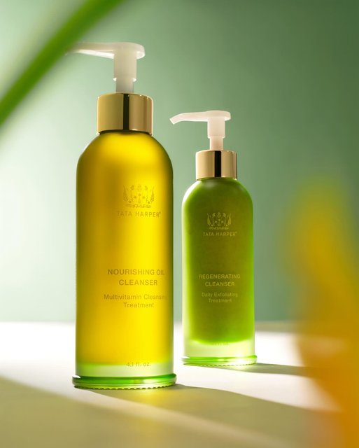 Your double cleanse ritual, tailored for you. ✨ Tap the link in our bio to build your own bundle of our bestselling cleansers that will reveal your healthiest-looking glow.