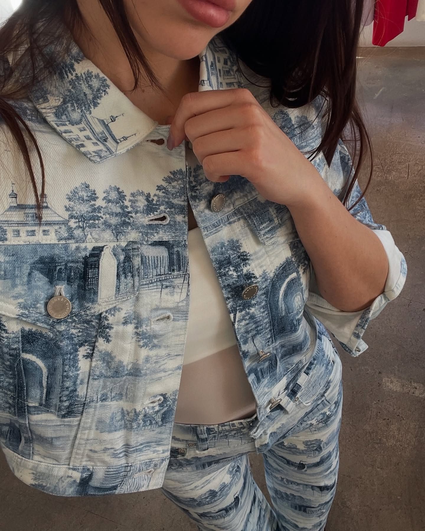 ALICE+OLIVIA ペイズリー柄 デニムワンピース JULIETTA Weezy Printed Jean In Chateau | Alice + Olivia