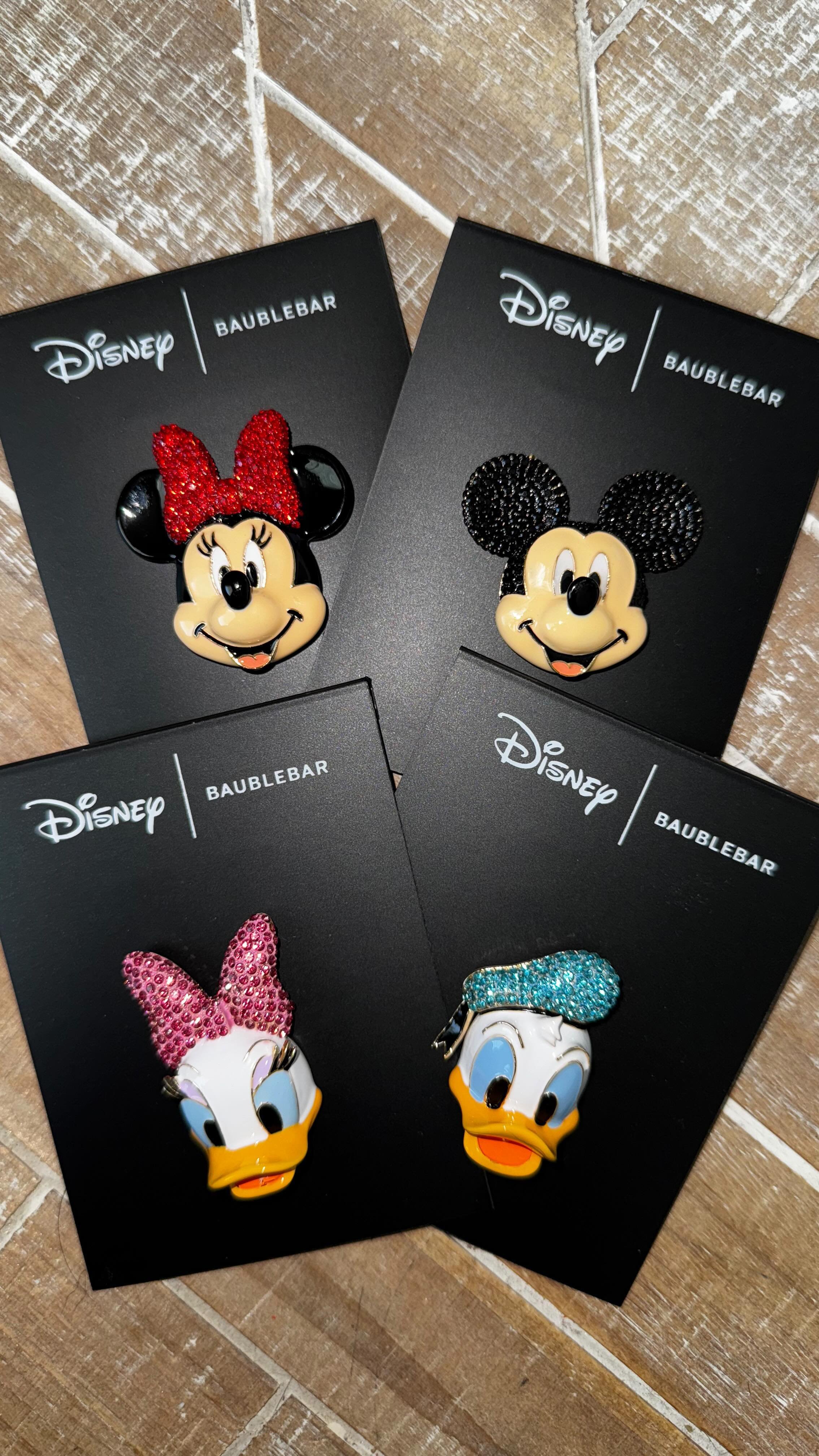 Disney 3D Character Pin - Minnie Mouse – Minnie Mouse