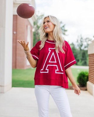Bring the energy in bold red 🔥 The On My Team Top is made for cheering loud, looking cute, and showing your game day pride all day long!

>> On My Team Red Top

#shopthemint #boutique #onlineshopping #styledaily #getthelook #everydayfashion #gameday #gamedayoutfit #SEC #fridaynightlights