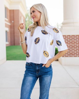 ✨ Show your team spirit with some sparkle! These football sequin tops bring bold color and shimmer—perfect for cheering loud and turning heads all season long! Which color combo are you buying? 🏈

>> First Down Fun Black & Gold Football Sequin Top

#shopthemint #boutique #onlineshopping #styledaily #getthelook #everydayfashion #gameday #gamedayoutfit #SEC #fridaynightlights