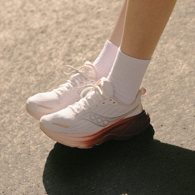 Max cushioning for unmatched protection and comfort — on the run & off the run with the new Hurricane 25.