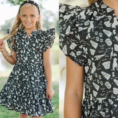 Ready to cheer in style! This mascot print dress brings cozy vibes and team spirit all game day long. Perfect for pep rallies, school days, and sideline smiles! 📣

$42 >> Girls: At This Time Black Bulldog Print Dress

#girlsoutfitideas #girlsbacktoschool #girlsstyleinspo #girlstyleinspo #momsofgirls #southernmomstyle #ShoptheMintGirls #backtoschoolstyle #gameday #gamedayoutfit