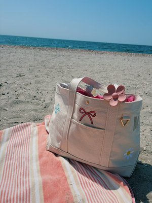 Medium Custom Icon Tote - Medium