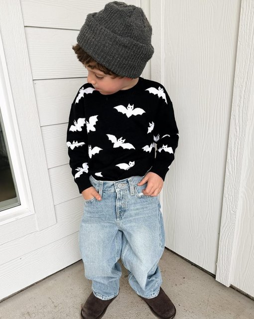 For the boys too!! Our Halloween collection is unisex so the whole fam can join in on the fun! 🦇🖤🤍