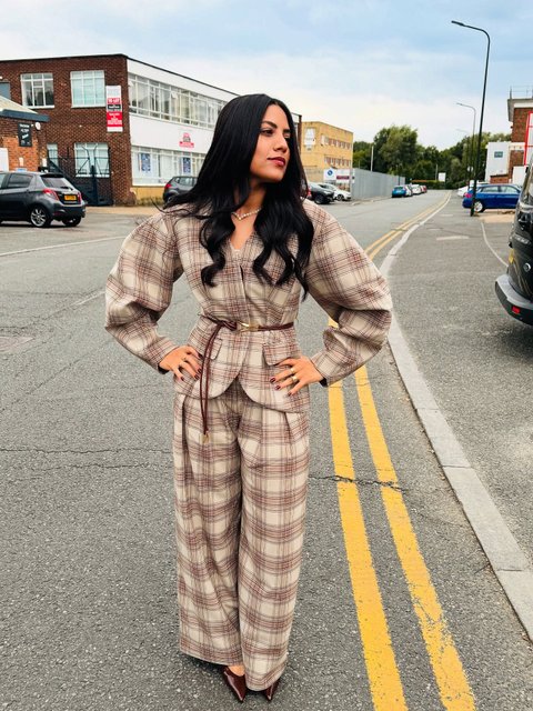 🎵I searched the world
But it couldn’t fill me
Man’s empty praise
And treasures that fade
Are never enough 🎵 

#riverisland #look #crista #imwearingri #iamwearingriverisland riverisland #riverislandyes