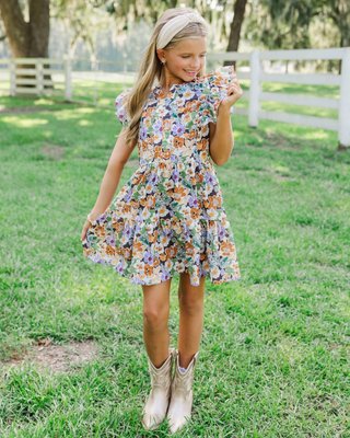 Classic and charming 🌸 This brown floral dress is part of our Fall Family Photo Edit—made for coordinating family looks and picture-perfect moments this season.

$42 >> Girls: At This Time Brown Floral Dress

#girlsoutfitideas #girlsstyleinspo #girlstyleinspo #momsofgirls #southernmomstyle #ShoptheMintGirls