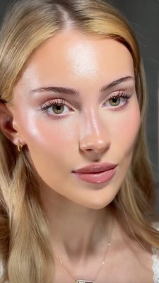 Get that natural glow ☀️✨ @jasminlily_ is serving up golden skin for her end of summer glam 🌅 Save this makeup inspo & shop the products from her routine now on @revolvebeauty 

THE DETAILS
✨ @iconic.london Bronzing Elixir
✨ @dolceglow Contour Self Tanning Sculpt + Glow
✨ @tower28beauty SunnyDays Tinted SPF
✨ @makebeautyofficial Skin Mimetic Concealer
✨ @pseudolabs PHreckles Kit
✨ @officialmanasi7 All Over Colour in Bisque
✨ @kosas Cloud Set Baked Setting & Smoothing Powder
✨ @sweedbeauty Satin Kohl Eye Pencil
✨ @tower28beauty MakeWaves Mascara
✨ @summerfridays Dream Lip Oil in Bare Sand