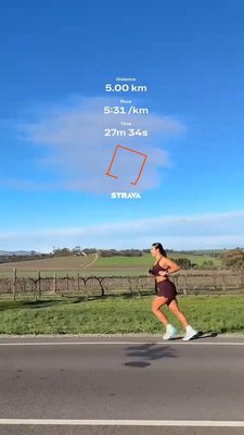 @jasmina.marie__ doing the work 👏👏
We love seeing you chase your goals in Rockwear and this review... love to hear it 🫶 

The tempo Run shorts, are loose and flowy with pockets, so very comfy to run in and the high impact adjustable sports bra is super supportive. Plus the colour ‘blackberry’ is so so cute 🍇 - Jasmina

#rockwear #run #runclub #runshorts