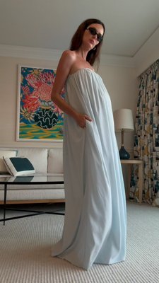 Effortlessly chic 🩵 The The Dahlia Gown in powder blue and ivory will take you through any occasion from bump to beyond…

#bluedresses #maternitystyle #bumpstyle